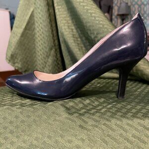 Etienne Aigner Heels